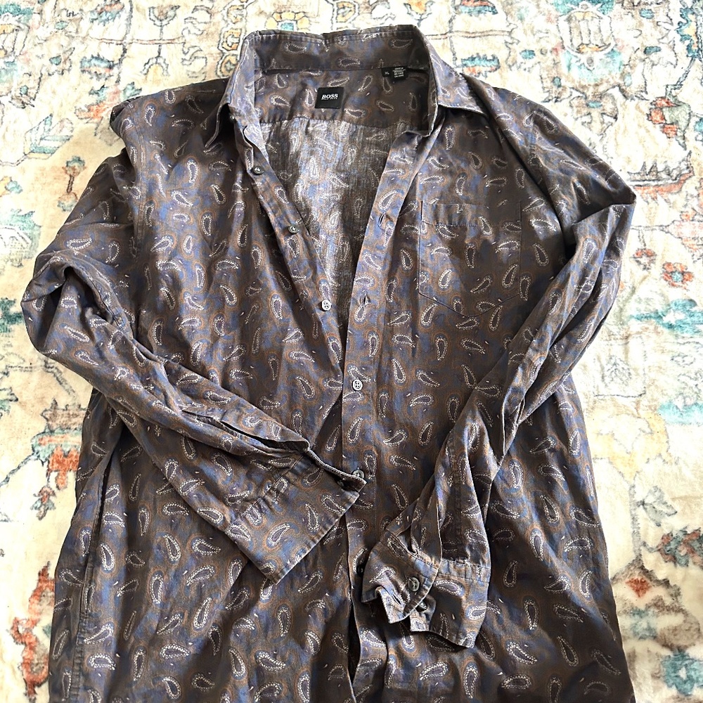 Hugo Boss Button up dress shirt